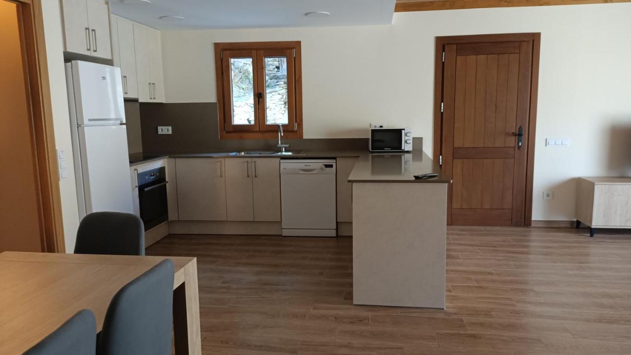 Rural Berros Apartment La Guingueta D'Aneu Ngoại thất bức ảnh