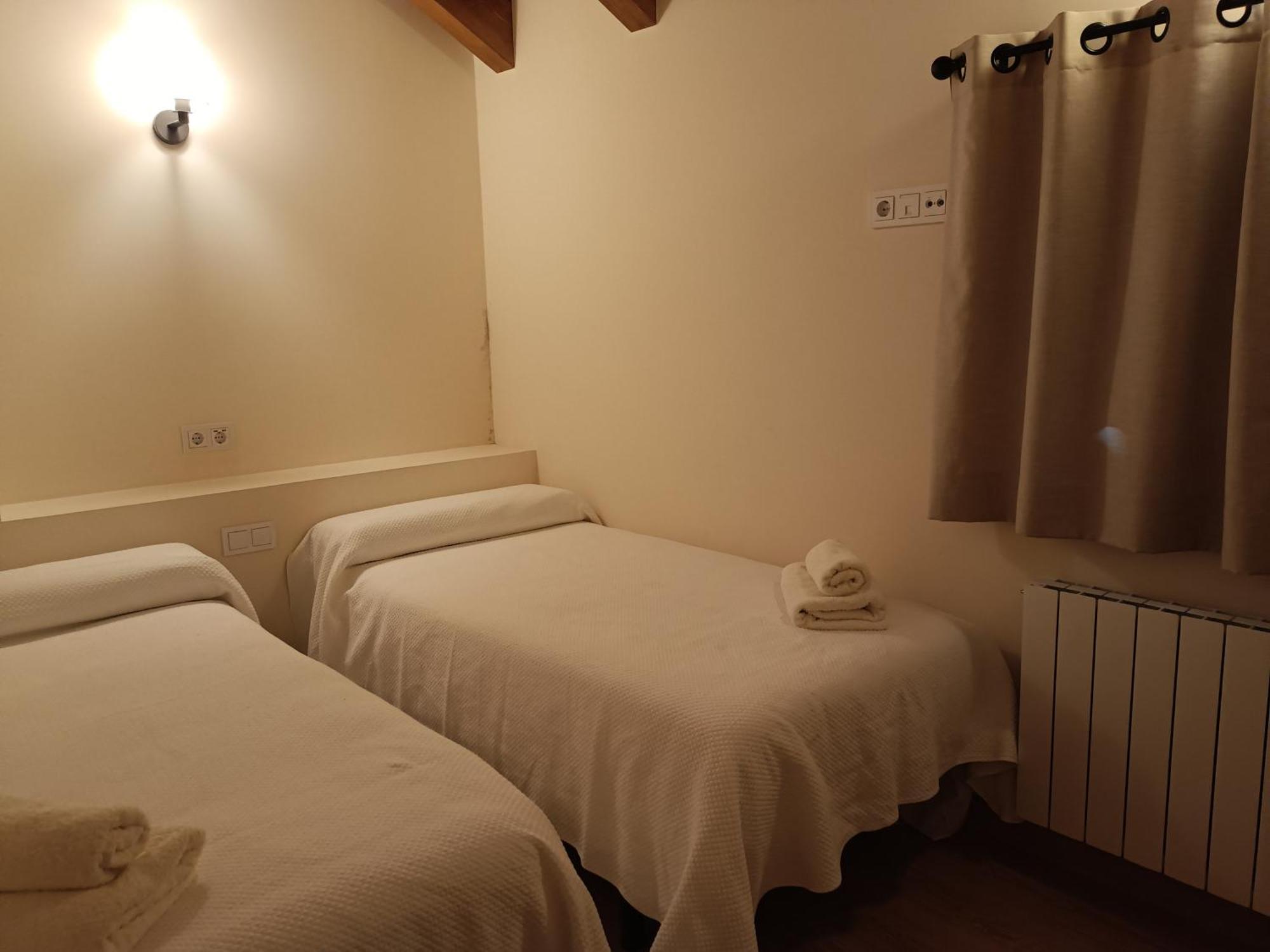 Rural Berros Apartment La Guingueta D'Aneu Ngoại thất bức ảnh
